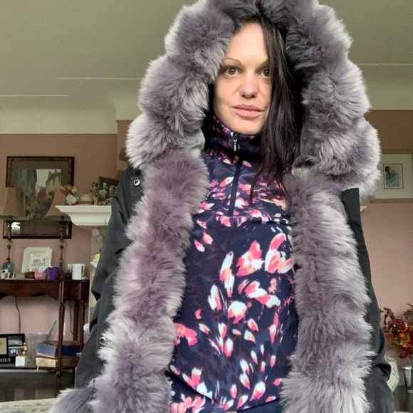 Roiiiii faux fur parka jacket - Picture 9 of 9